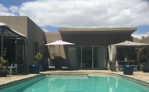 Ocean Blue Guest House | Bloubergrant Accommodation