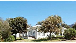 Pashasha Beach House | Sandbaai Self-catering