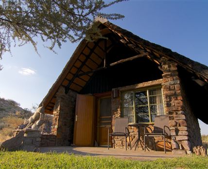 Etusis Lodge