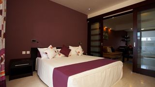 Grand Bay Suites | Accommodation Pereybere
