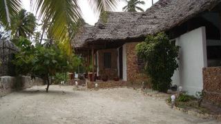 White Beach Hotel | Hotels Bwejuu
