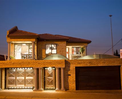 Ekuthuleni Guest House