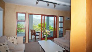 Heads House | The Heads Self-catering