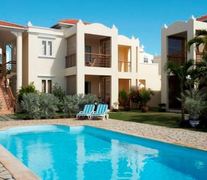 La Pointe Villas | Pointe Aux Canoniers Accommodation