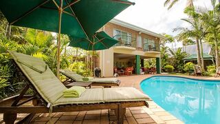 Avalone Guest House | Accommodation St Lucia