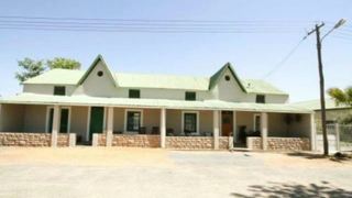 Mayor's Manor | Porterville Accommodation