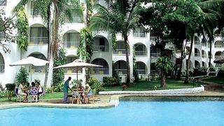 The Plaza Beach Hotel | Hotels Bamburi