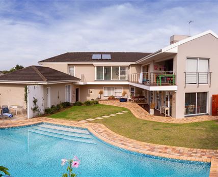 Chez Paris Port Elizabeth