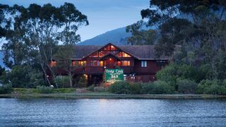 Oyster Creek Lodge | Accommodation The Point