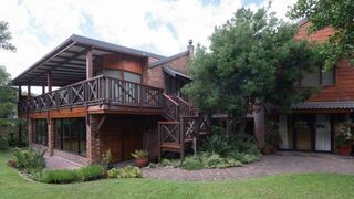 Kamma-Otter | Natures Valley Accommodation