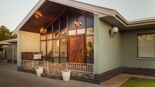 Hearts Haven Guesthouse | De Aar Accommodation