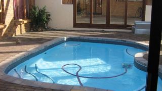 Tamarisk Lodge | Accommodation Bettys Bay