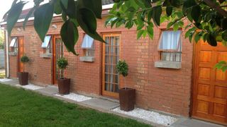 One One Guest House | Accommodation Kuils River