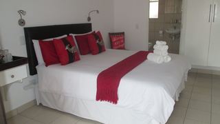 Emitem Guest House | Plett Central Accommodation