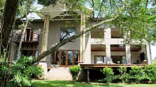 Villa Rostrata on Lake | Accommodation Hazyview