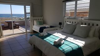 Bay Plaza | Accommodation Lamberts Bay