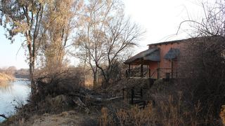 Waterval Chalets | Accommodation Kroonstad