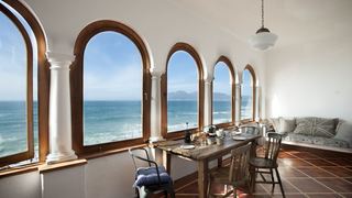 Whales and Seaview Apartment - St James | Accommodation St James