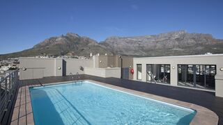 Four Seasons | Self-catering Cape Town City Centre
