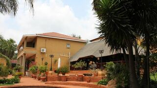 BellaCanella Guest House | Zwartkop Accommodation