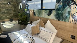 Africa Paradise - Airport Guest Lodge and Travel Centre | Linksview Lodges