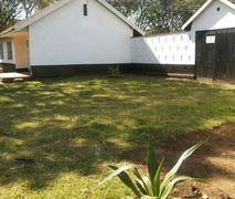 Brian's Safari House | Accommodation Hospital
