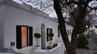 De Kothuize 10 Parsonage Street | Self-catering Graaff-Reinet