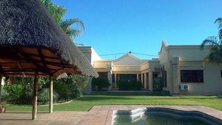 Holiday Home Francistown | Accommodation Phase V-1