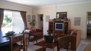 Dots Place | Salt Rock Accommodation