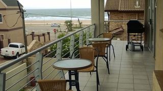 Main Beach Villa, Jeffreys Bay | Jeffreys Bay Specials
