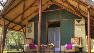 Shackletons | Victoria Falls Livingstone Region Accommodation