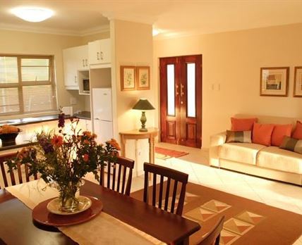 Gateway Guest Lodge