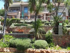 Over The Moon Guesthouse | Accommodation Northcliff