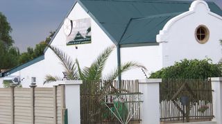 Old Time Guest House | Accommodation Parys