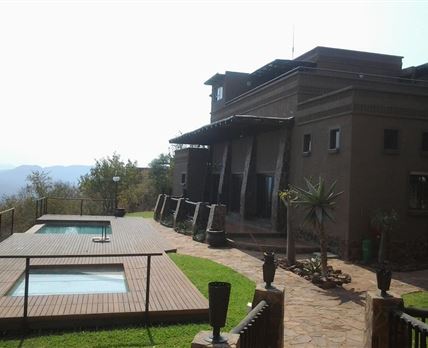 Humdani African Bush Safaris