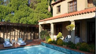 AM Milner | Waterkloof Accommodation