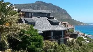 Sunset on the Rocks | Llandudno Self-catering