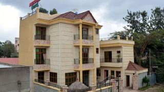 Aberdeen Hotel | Hotels Bole Homes