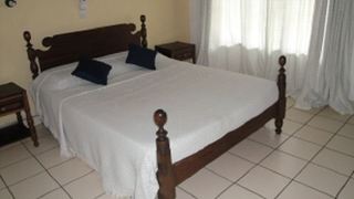 Papillon Garden Bar Villa | Bamburi Hotels