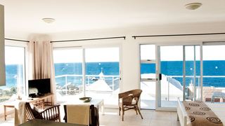 Roman Rock Studios | Self-catering Simons Town