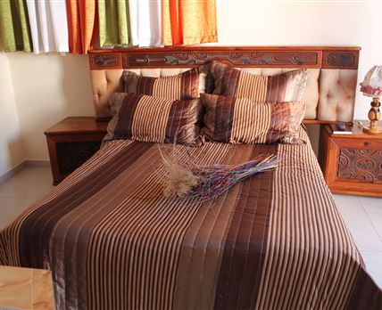Mohlongwafatshe Guest House