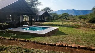 Royal Jozini Ekuthuleni Lodge | Lavumisa Accommodation