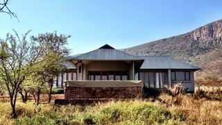 Royal Jozini Bushwillow Lodge | Accommodation Lavumisa