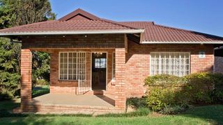 Mendola | Accommodation Hilton