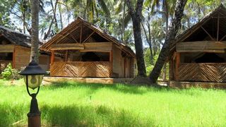 Qwetu Beach Resort | Shelly Beach - Mombasa Accommodation
