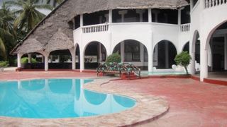 Livingstone Beach Resort | Resorts Bagamoyo