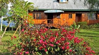Snowcap Cottages | Hotels Marangu