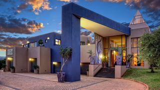 The Links Guest House | Silver Lakes Accommodation