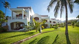 Lantana Galu Beach | Hotels Galu Beach