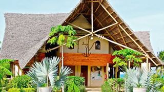 Kijiji Beach Resort | Accommodation Magogoni